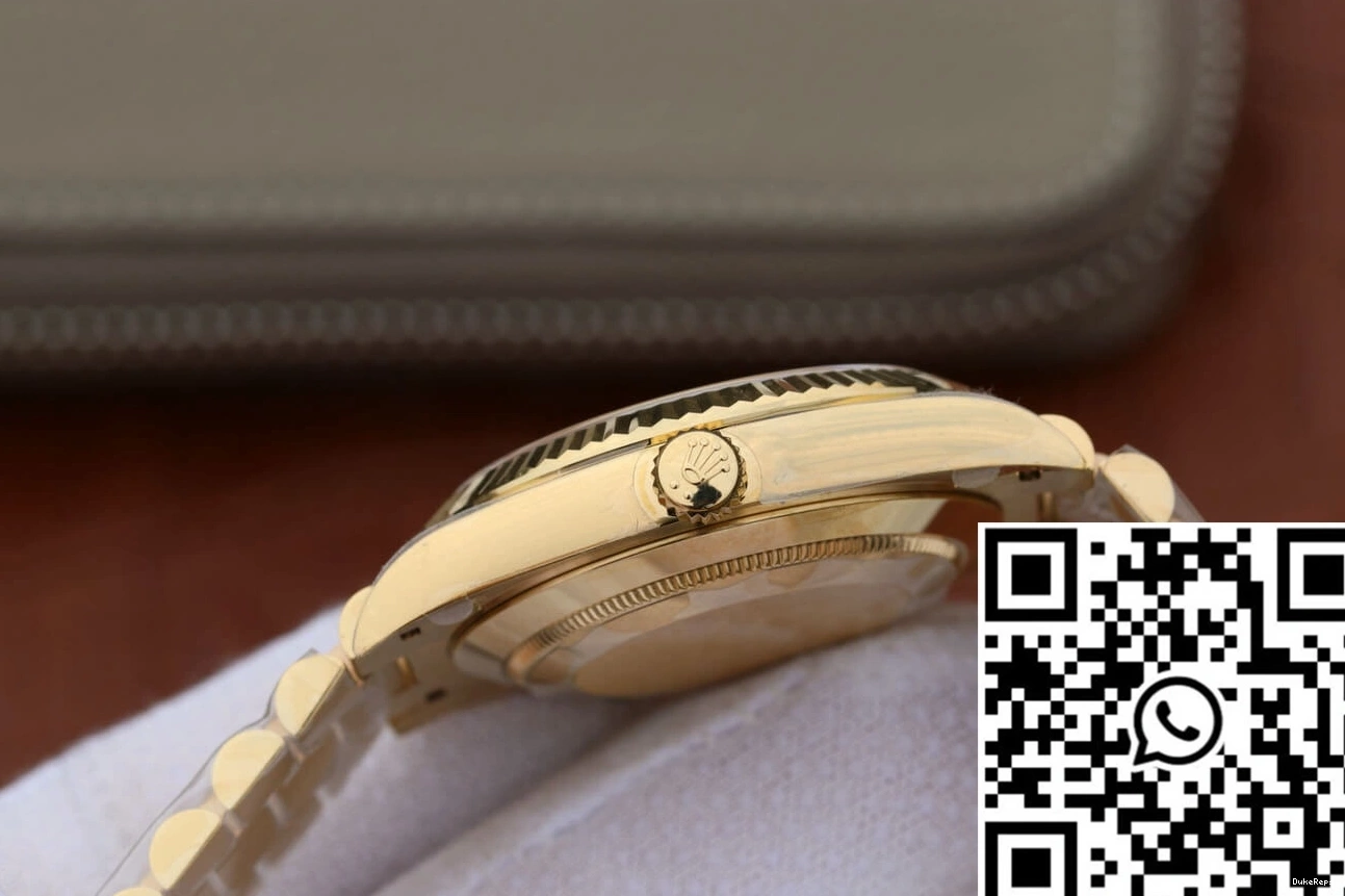 Silver EW Rolex M228238-0008 Factory Dial Day-Date 0731